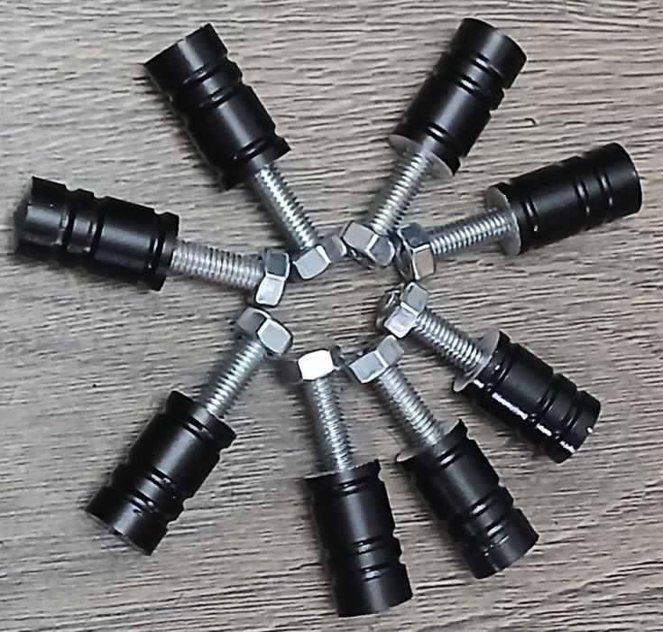 Оперативные болты на номера машины отличного качества производство США