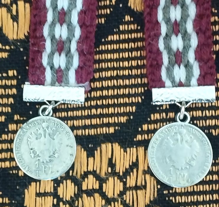 Cravata vanatoreasca cu cerb