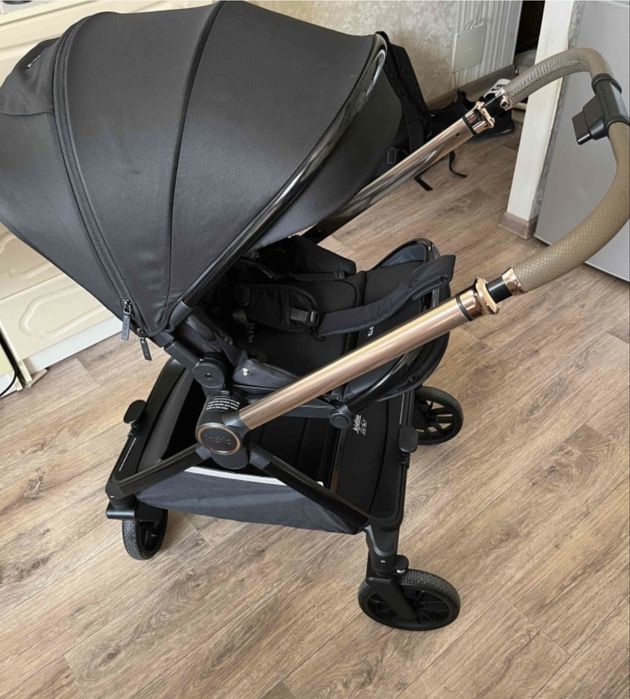 Продам коляску kidilo