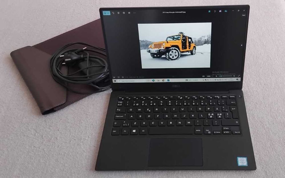 Dell XPS 13 9350 i5-6200U 8GB 256GB SSD M.2 1920x1080 Business Class