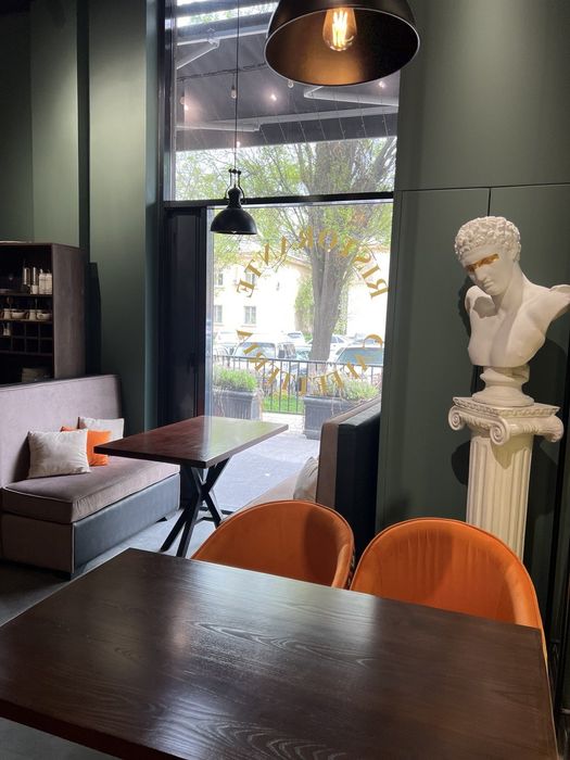 Аренда коммерческого помещения 200 квм в ЖК NRG Mirzo Ulugbek