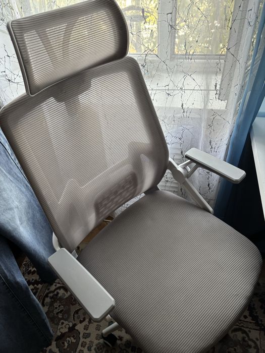 Продам офисный стул