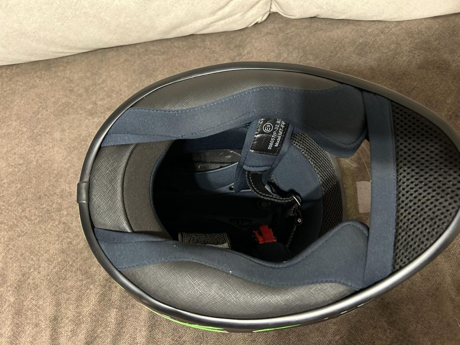 Каска за мотор Mthelmets L размер