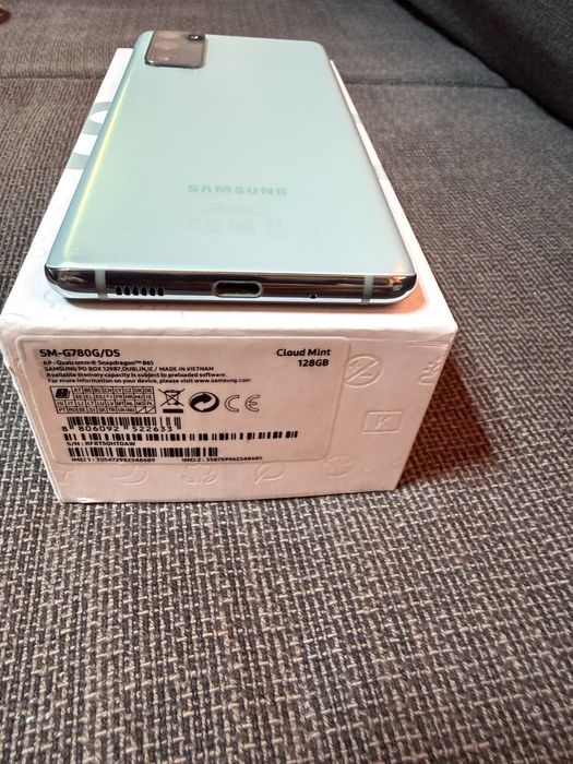 Galaxy S20 FE 5G Dual Sim Cloud Mint, 128 GB, Като нов