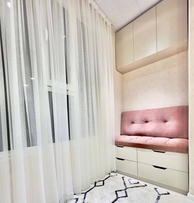 Чиланзар 5 квартал 1в2 комнатная. Метро Новза