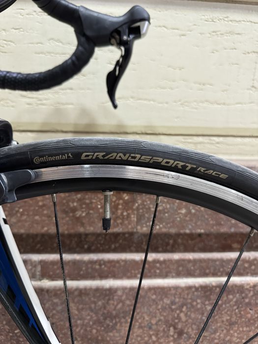 Cannondale SuperSix full Carbon 56 размер Shimano 105