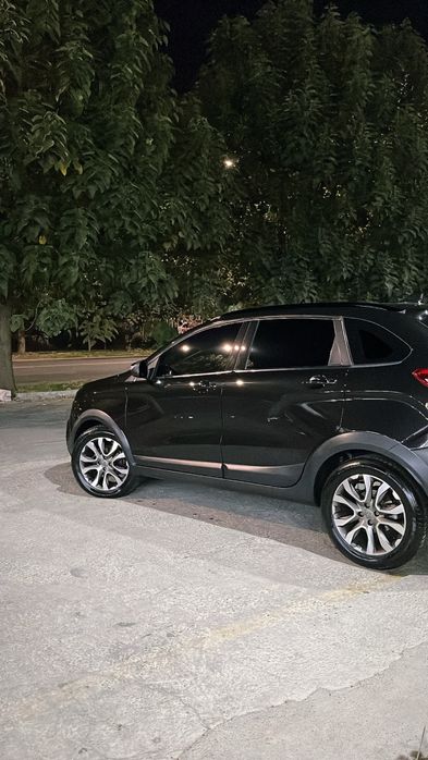 Lada xray diska sotiladi 17 razmer