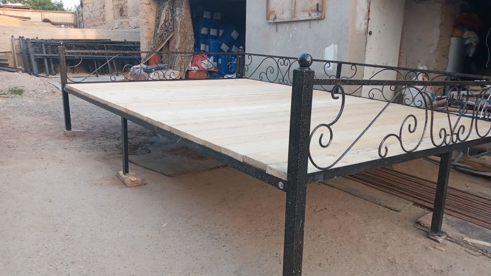 Продажа тапчаны.