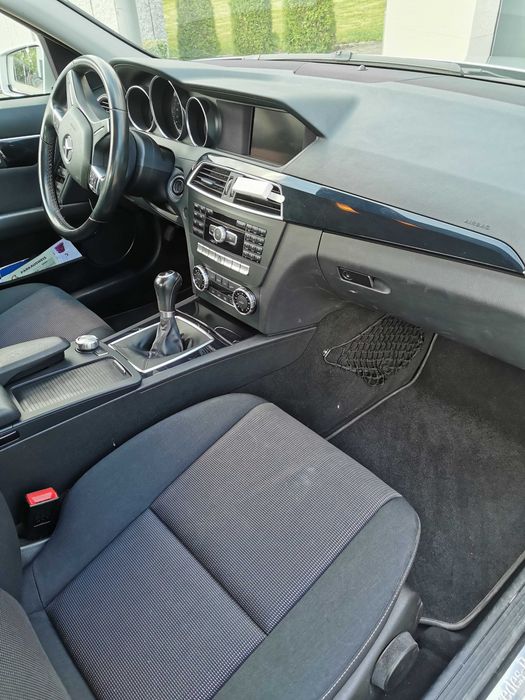 MERCEDES-BENZ C-Class 2011 — imagine 5