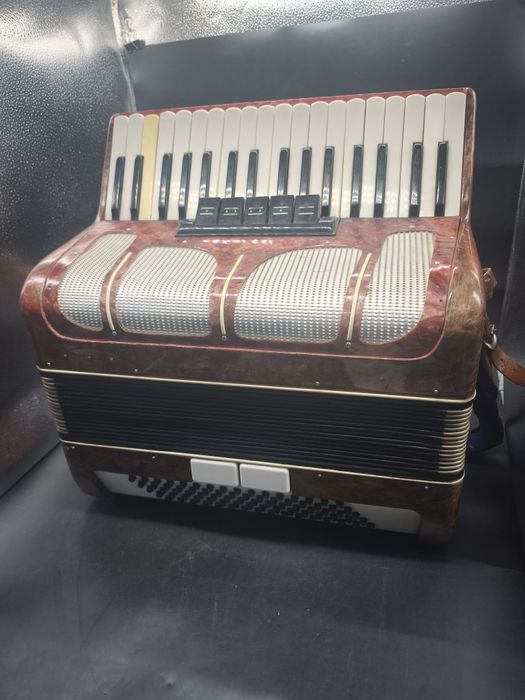Аккордеон советский