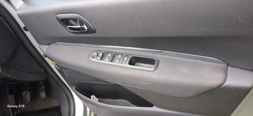 На части  Peugeot 3008 2.0 HDI 150кс. Пежо 2012г.