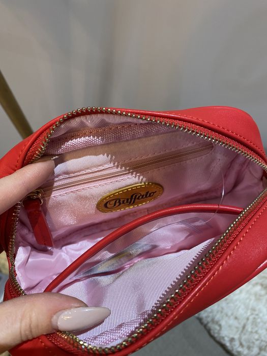 Чанта Buffalo чисто нова