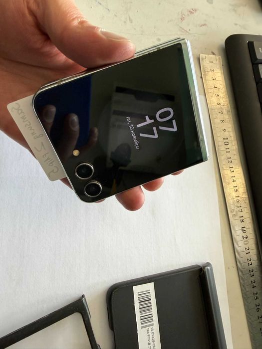 Мобилен телефон Samsung Z Flip 5