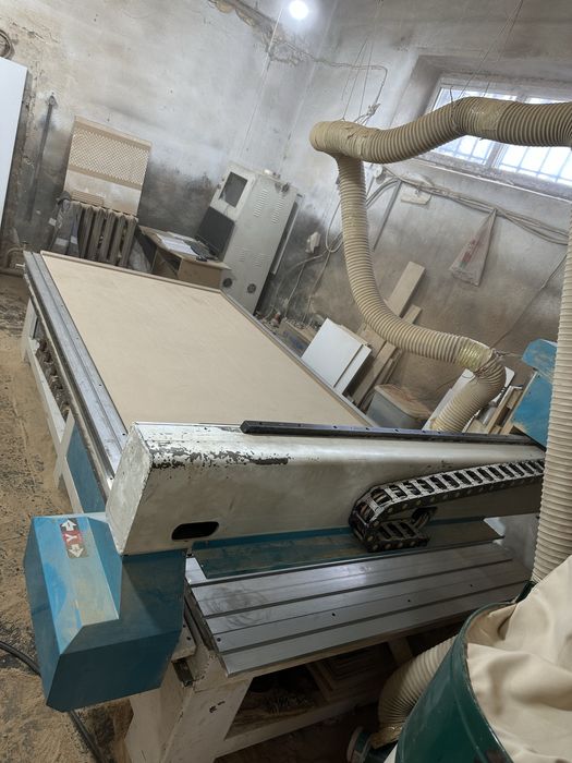 Продается Фрейзерный станок с ЧПУ