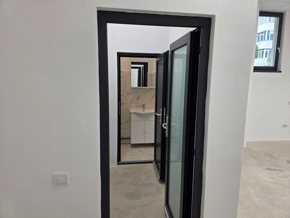 Inchiriere spatiu comercial