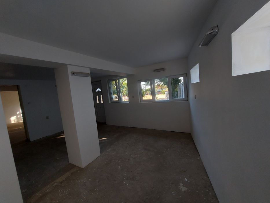 Продава се Къща в с. Гавраилово, Област Сливен - 120 кв.м за 400 €/кв.м - Снимка #10