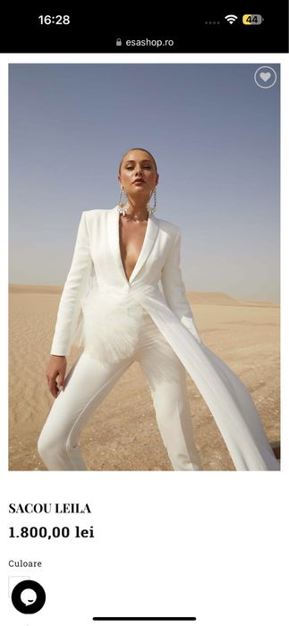 Costum Alb Esa purtat o singura data