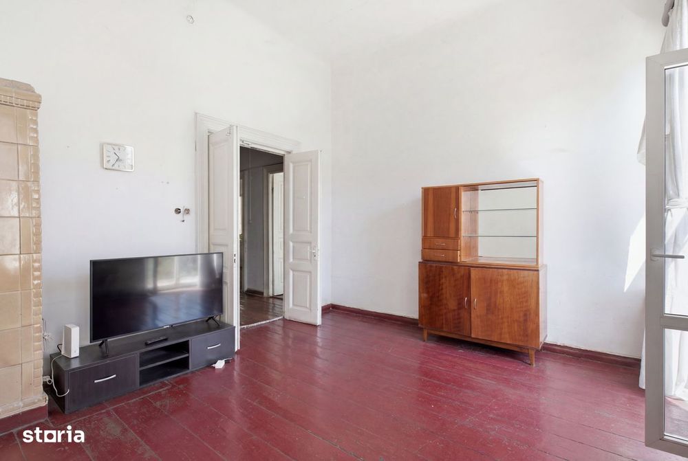 Bulevard Tomis cladire in zona ultracentrala cu potential de investiti