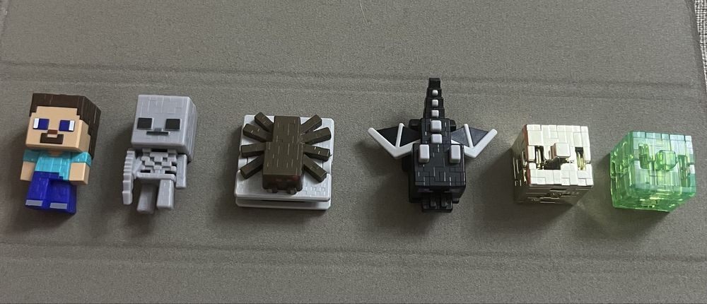 Продам фигурки майнкрафт