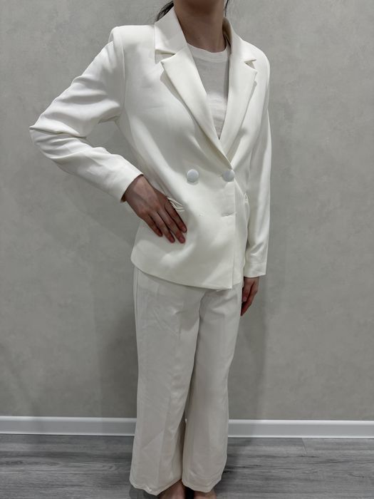 Ақ костюм шалбар сатылады