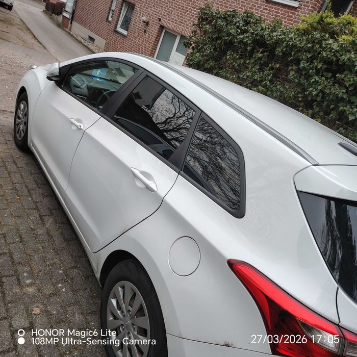 HYUNDAI i30 2015 — imagine 3