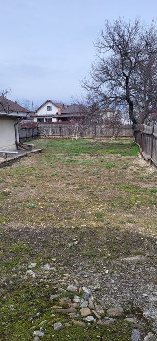 Vând proprietate în zonă foarte bună, Râmnicu Sărat - teren de 530 mp