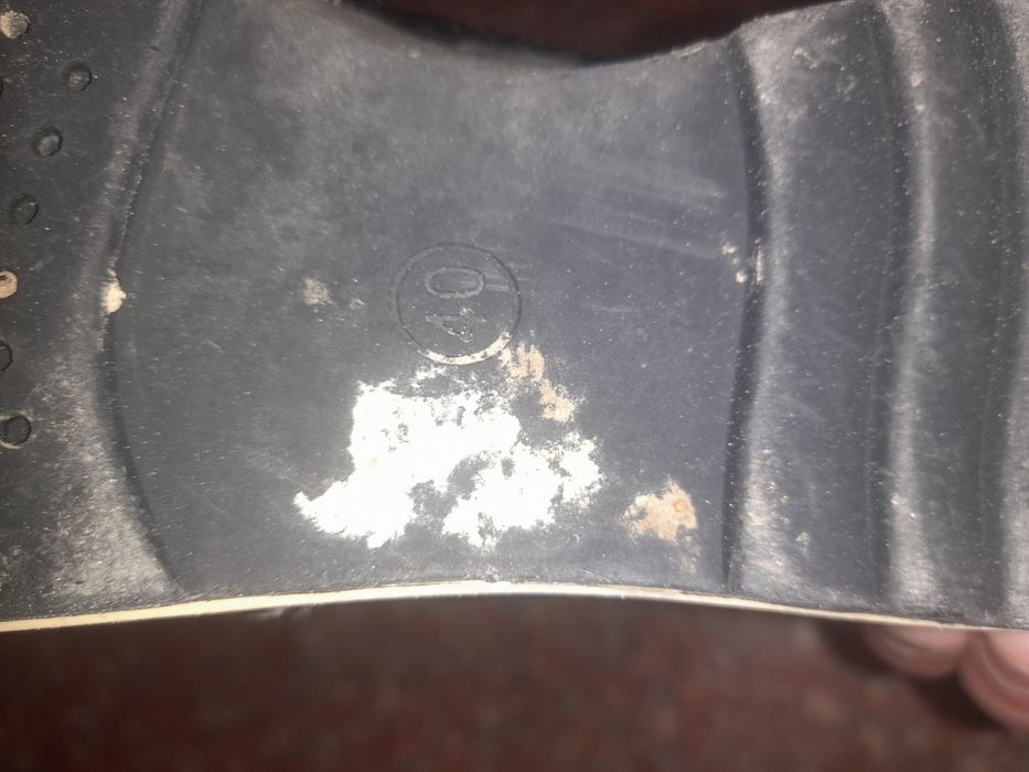 Сапоги размер 40.