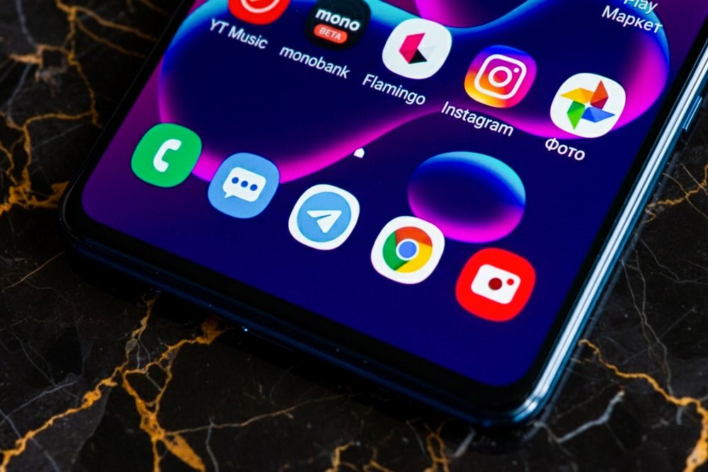 Samsung galaxy a71 в идеальном состоянии