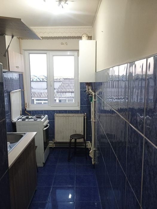 Vand apartament r12