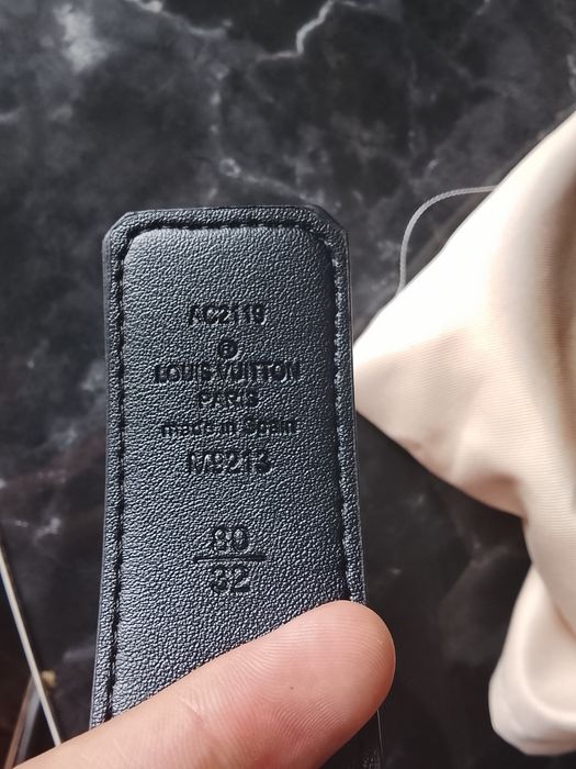 curea Louis Vuitton neagra cu factura