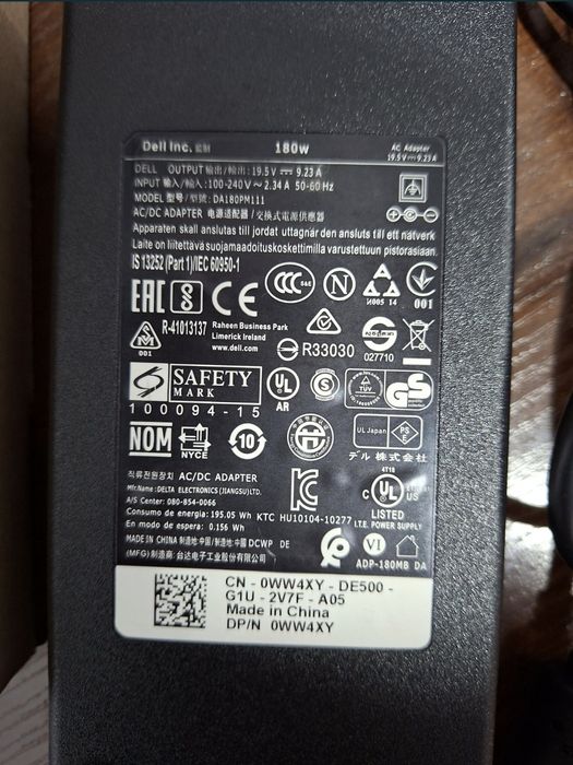 180w зарядка/блок питания/зарядник для ноутбука или Алиса MSI DELL
