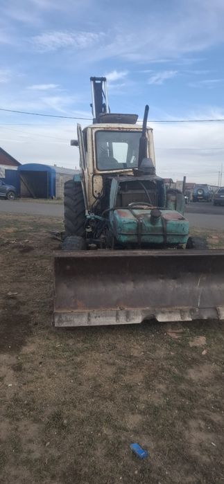 Продам трактор юмз 6