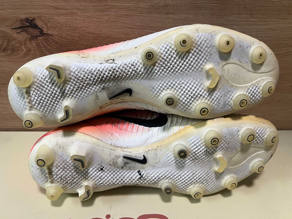 nike mercurial vapor SUPERFLY 8 Mbappe ACC & vapor XI бутонки ,калеври ,футболни обувки номер 42,5