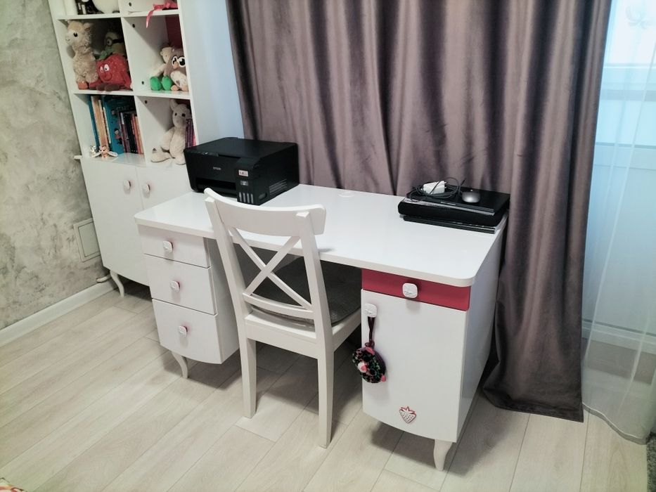 Birou, biblioteca, dulap fetițe Cilek, mdf, super calitate, impecabile