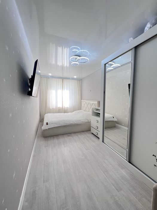 Продается шеаф купэ