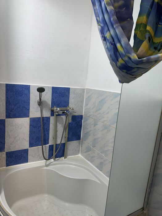 Сдаються комната с отд. входом