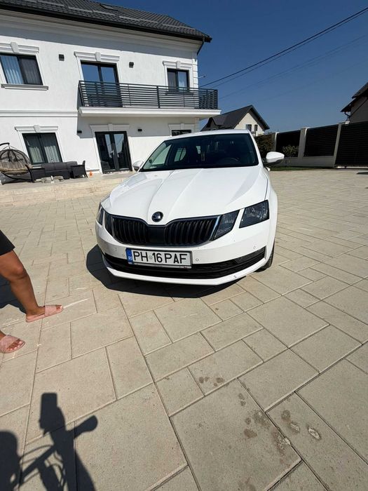 Vand skoda Octavia 2020 ,consum 5 % ,224 000 km IMPECABILA ,