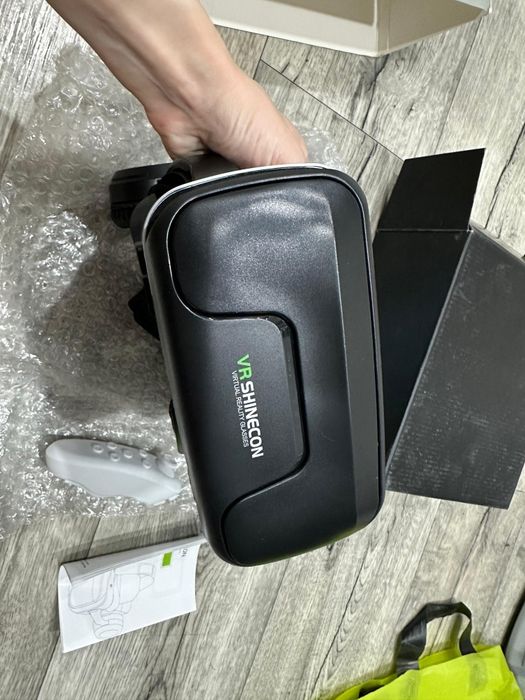 VR очки виртуальной реальности