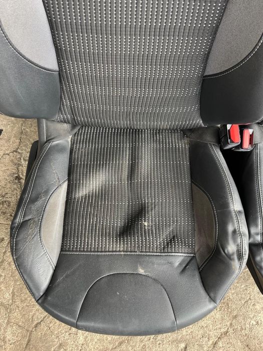 Салон за Пежо Peugeot 2008 кожа и плат ном 800