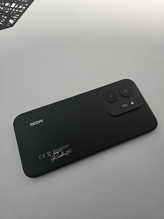 Vând Redmi 15 C ...dual SIM ..nou .de o săptămână este luat.