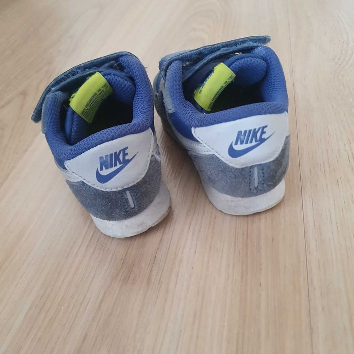 Детски Nike номер 21
