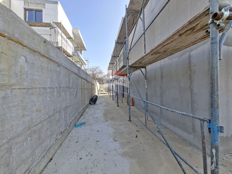 Продава се Къща в Варна, Виница - 250 кв.м за 814 €/кв.м - Снимка #12