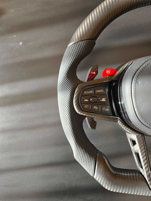 Volan complet BMW seria G din carbon mat