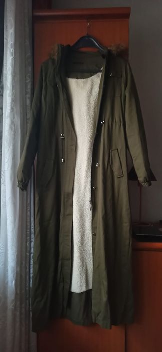 Pardesiu lung îmblănita M,bust 80,lungime 1.30, fără defecte