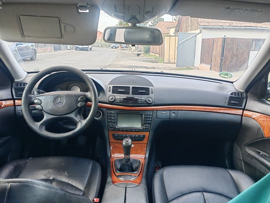 Mercedes W211 E280