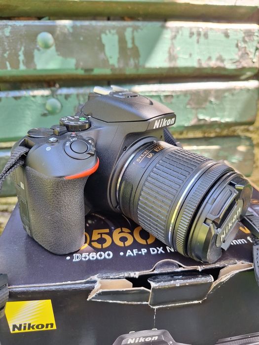 Aparat foto Nikon D 5600