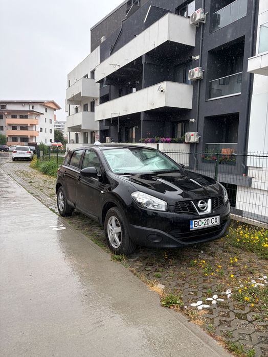 Nissan Qashqai 1.6 benzină
