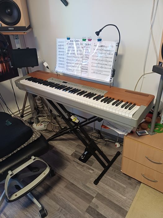 Pian yamaha p 120