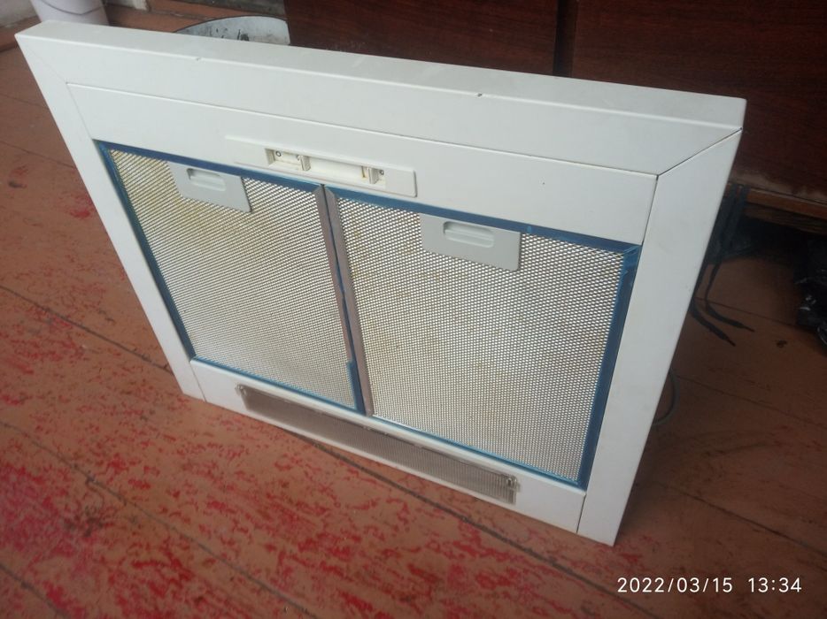 Вытяжка кухонная