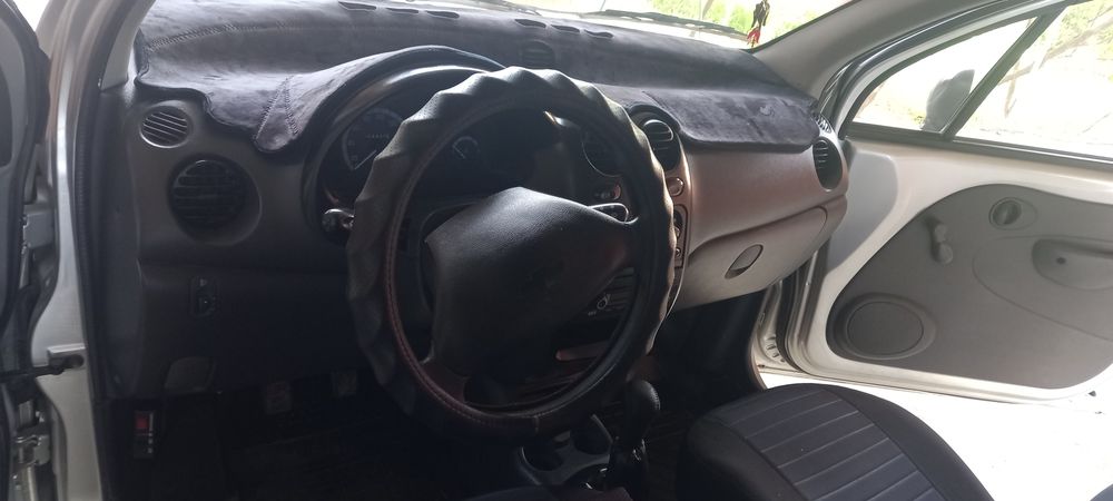 Машина легковы Матиз